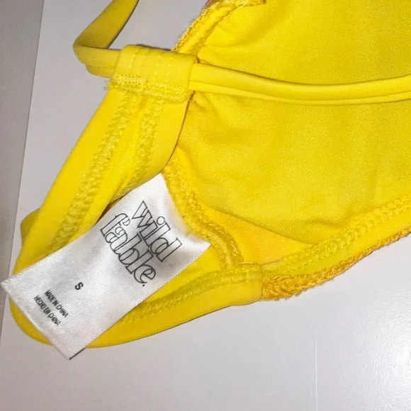 Wild fable, S, crochet knit tube, bikini crisscross, adjustable string top - Picture 6 of 7